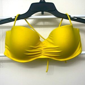 Victoria’s Secret bikini top, strapless, 34B